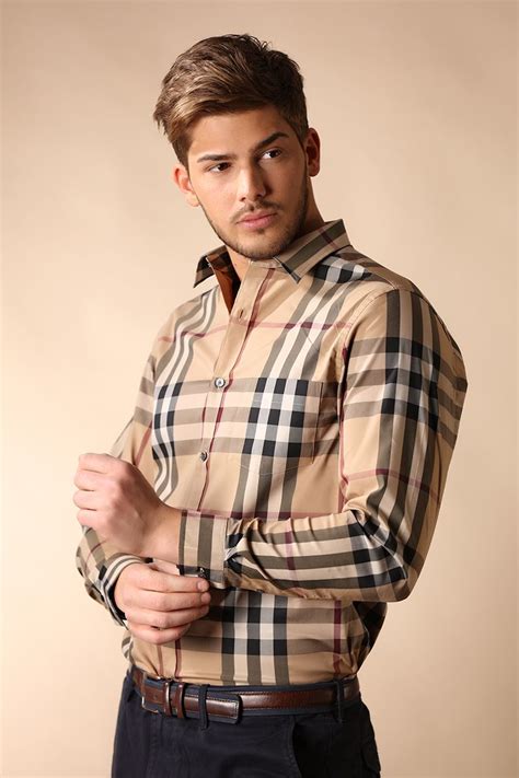 burberry tomos zitje|Burberry her men's clothing.